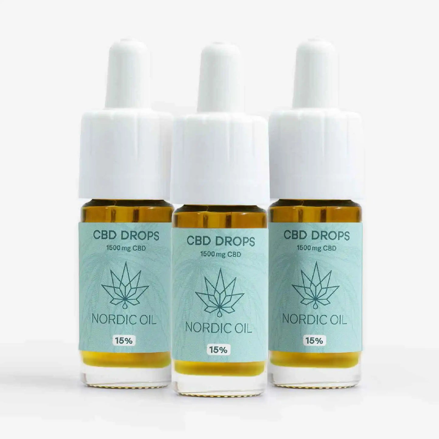 drie van de CBD oliën staan naast elkaar