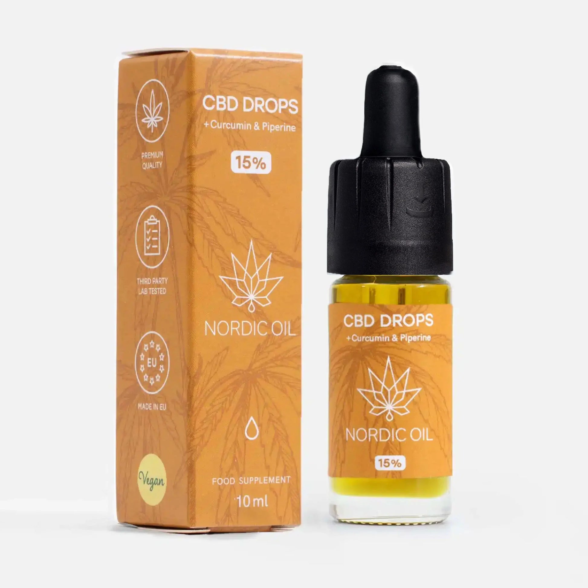 CBD-olie met curcumine (15%) en verpakking